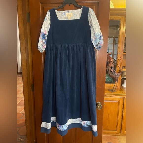 Clarence + Mabel handmade in Australia corduroy dress Large
